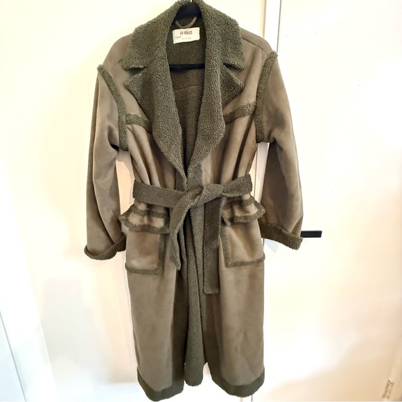 Anthropologie 4th & Reckless emel fuzzy coat L - Picture 5 of 10